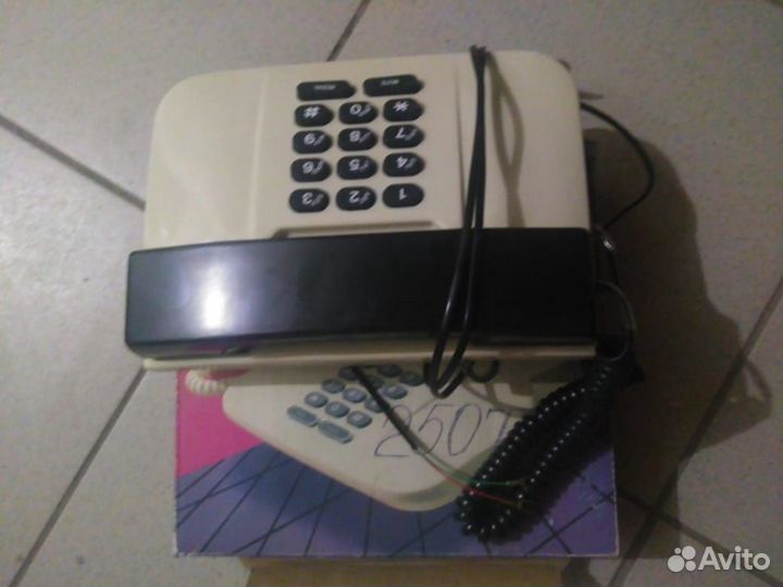 Телефон не из 90х
