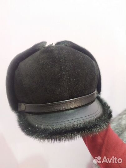 Мужская шапка ушанка из нерпы