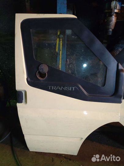 Ford transit двери