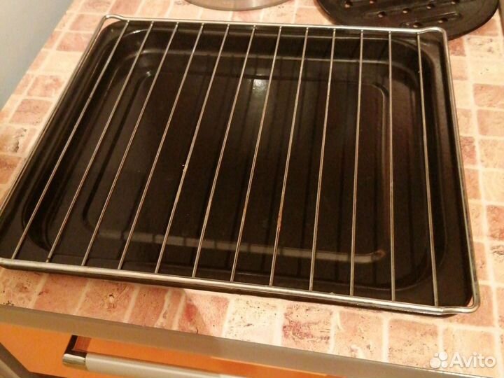 Мини печь Maxwell