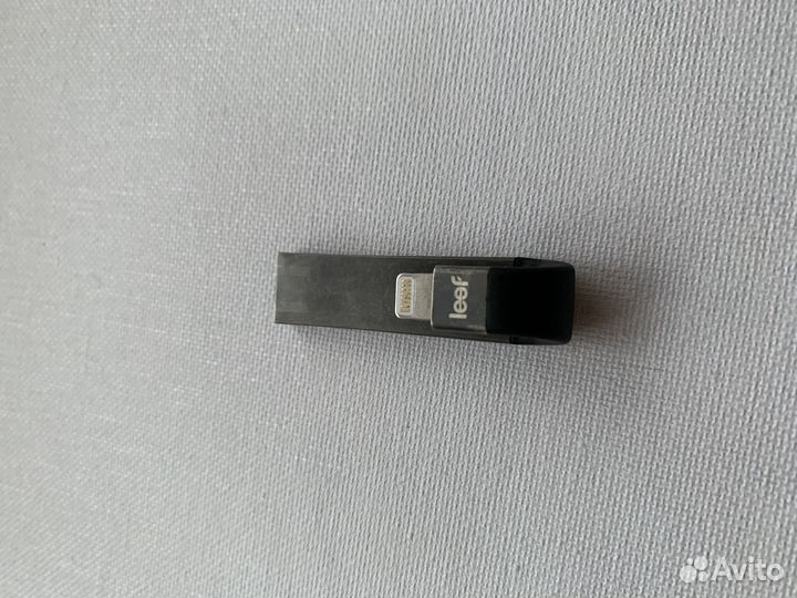 Lightning - usb A флэшка leef iBridge3 64GB