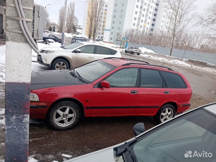 Двери volvo V40