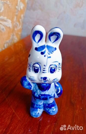 Коллекционные фигурки статуэтка гжель