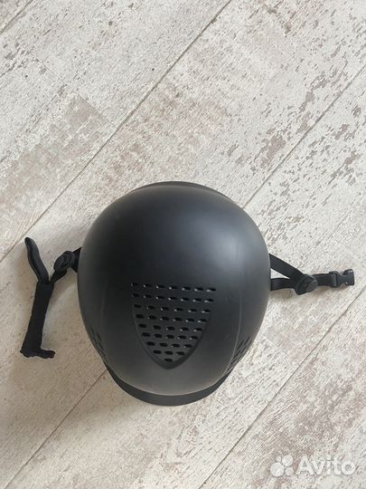 Шлем для верховой езды регулируемый