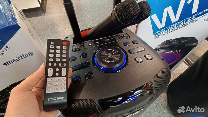 Большая блютуз колонка новые магазин с микрофоном