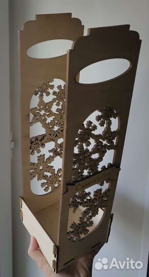 Коробка для бутылки