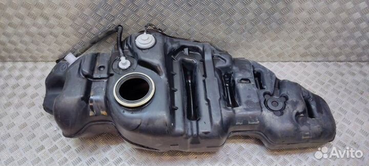 Бак топливный Toyota Land Cruiser VDJ200 1vdftv