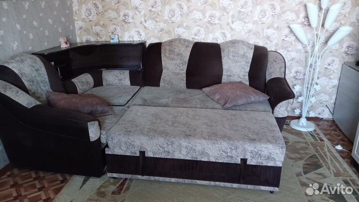 Продам диван и кресло