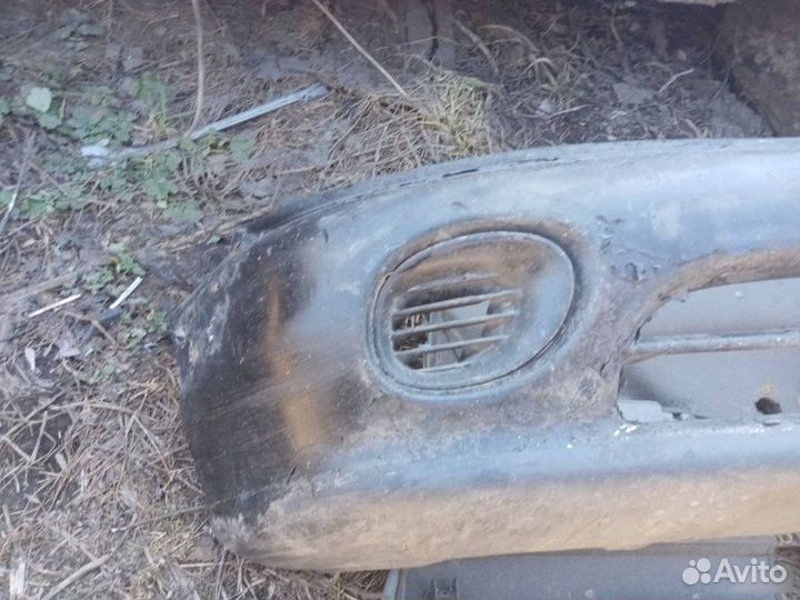 Бампер передний Mitsubishi Galant 7 1993