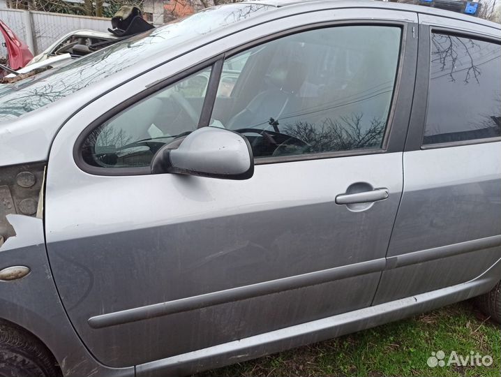Дверь Передняя левая Пежо Peugeot 307