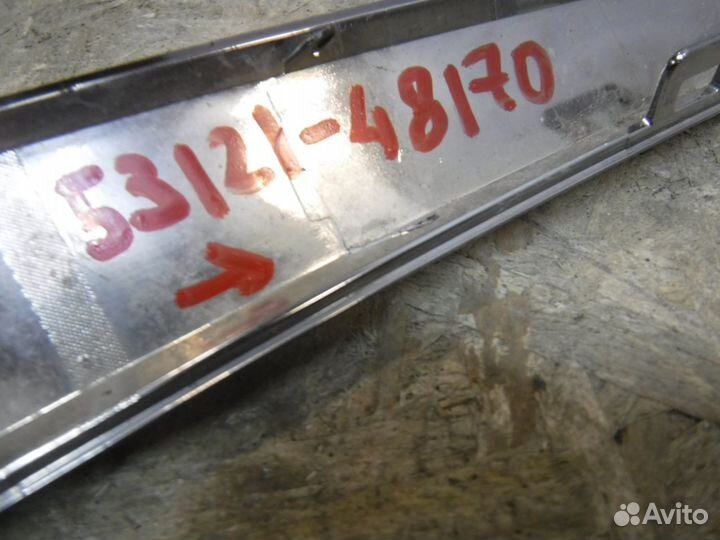 Молдинг/ Хром решетки радиатора Lexus RX 4 2019+