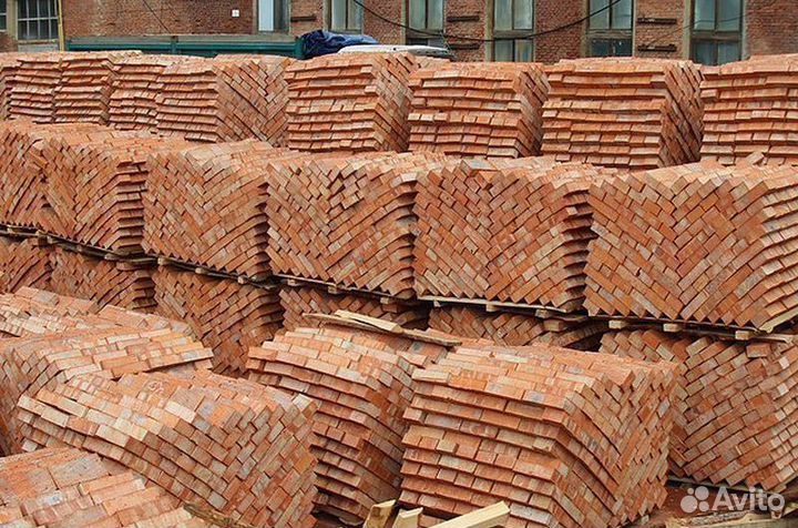 Кирпич полнотелый красный