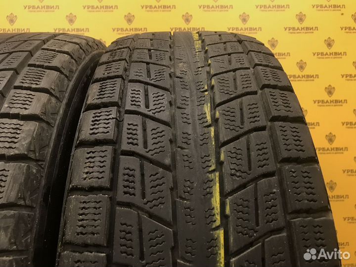 Dunlop Winter Maxx SJ8 215/60 R17 96R