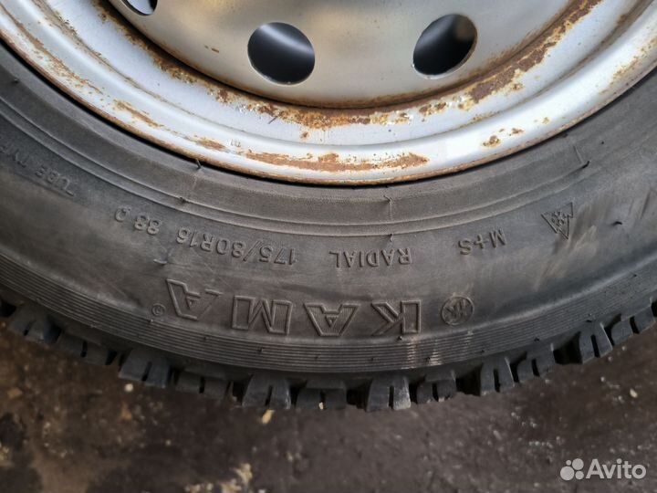 КАМА И-511 175/80 R16 88Q