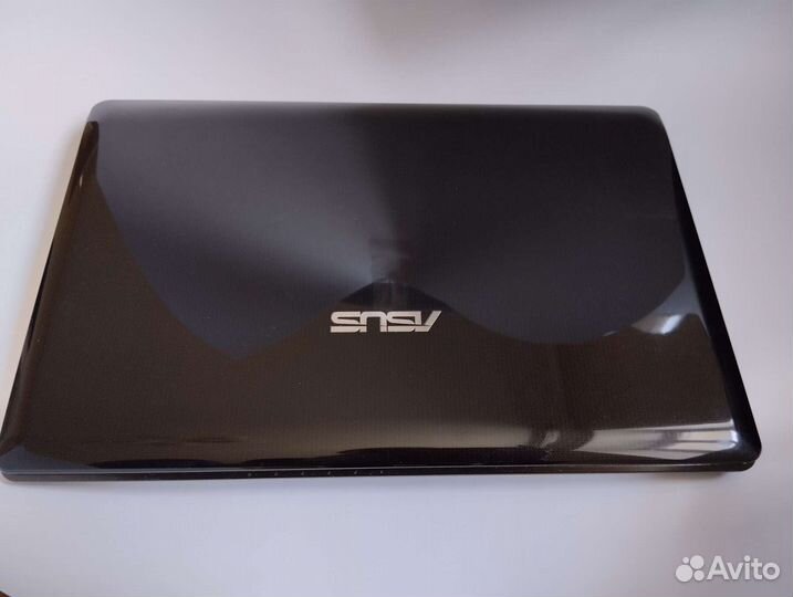 Ноутбук asus