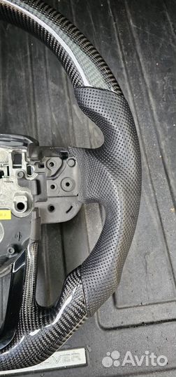 Карбоновый руль Range Rover Sport L494 анатомия