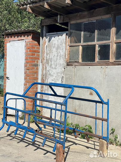 Станок для опороса свиноматок