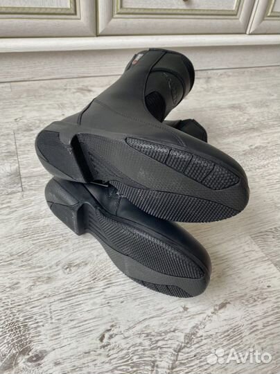 Новые Triumph р. 38 EUR мотоботы