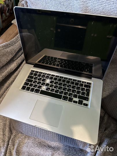 Macbook pro на запчасти