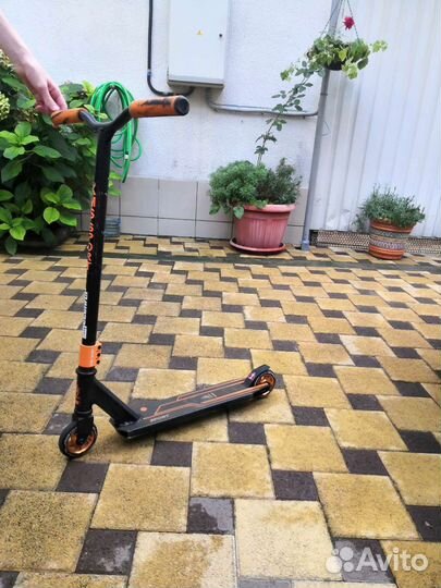 Трюковой самокат