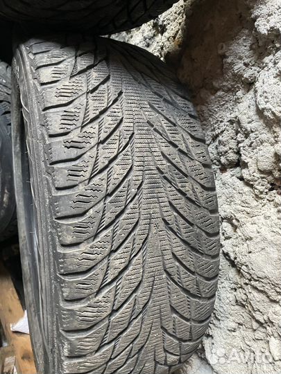 Nokian Tyres Hakkapeliitta R2 225/55 R17 97R