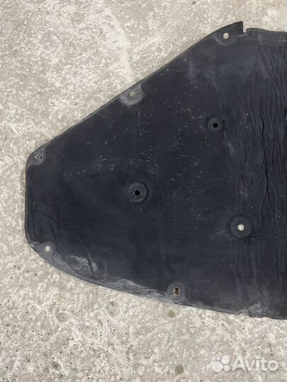 Шумоизоляция капота bmw f30