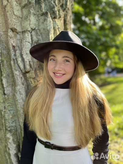 Ведущая на мероприятие