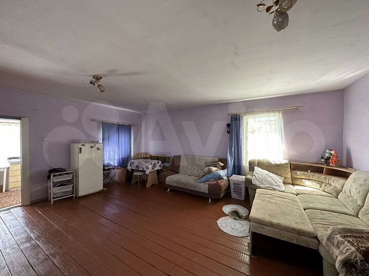 Дом 50 м² на участке 11,2 сот.