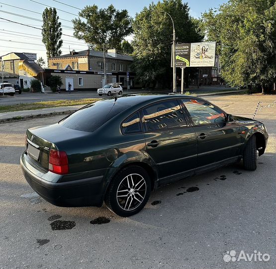 Volkswagen Passat 1.8 МТ, 1997, 357 000 км