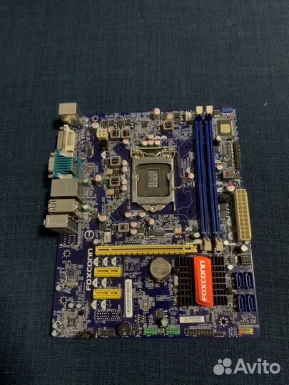 Материнская плата