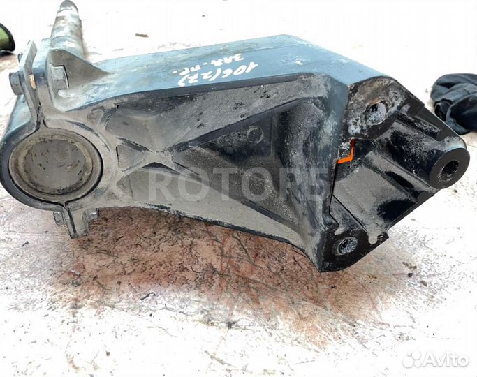 Кронштейн крепления подкрылка заднего правого DAF