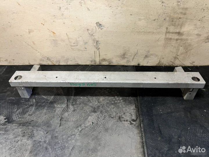 Часть подрамника передний Infiniti Ex35 J50