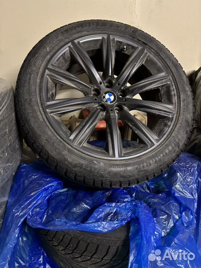 Зимние колеса BMW 5 G30 R18 стиль 684