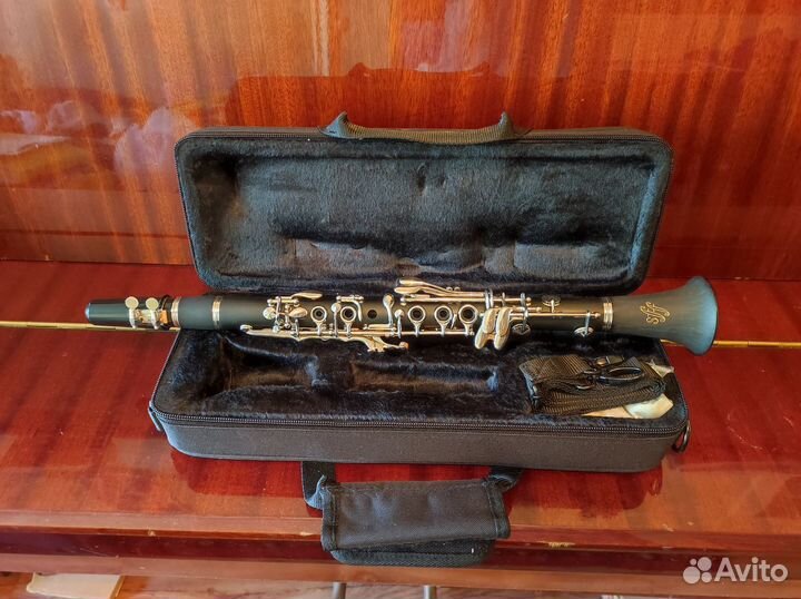 Кларнет Eb (строй Ми-бемоль)