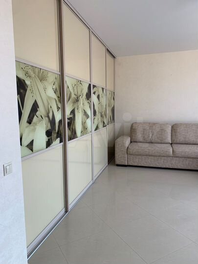 2-к. квартира, 70 м², 6/16 эт.