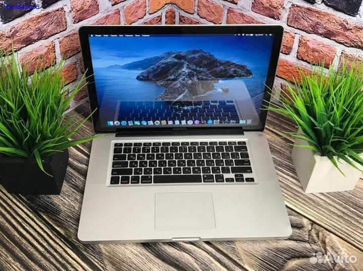 Ноутбук Apple MacBook Pro 15. 2011 года