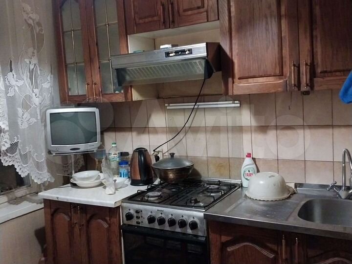 Комната 98 м² в 3-к., 3/5 эт.