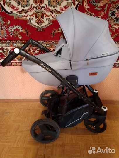 Коляска 2 в 1 эко кожа