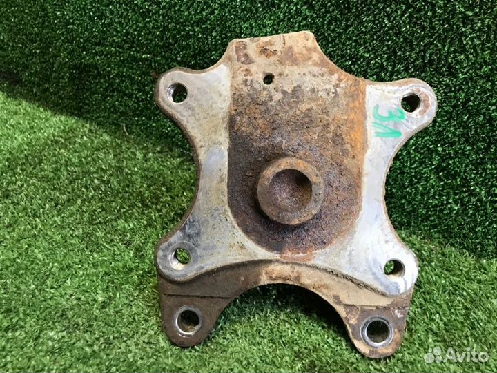 Ступица задняя левая Peugeot 308 хэтчбек 1.6 2008