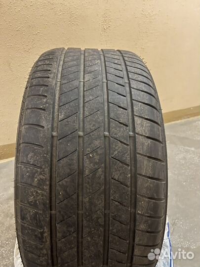 Bridgestone Alenza 001 275/40 R20 и 305/45 R20
