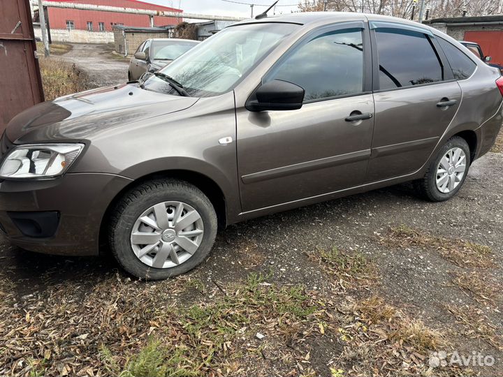 LADA Granta 1.6 МТ, 2018, 122 000 км