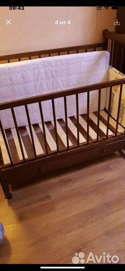 Детская кроватка