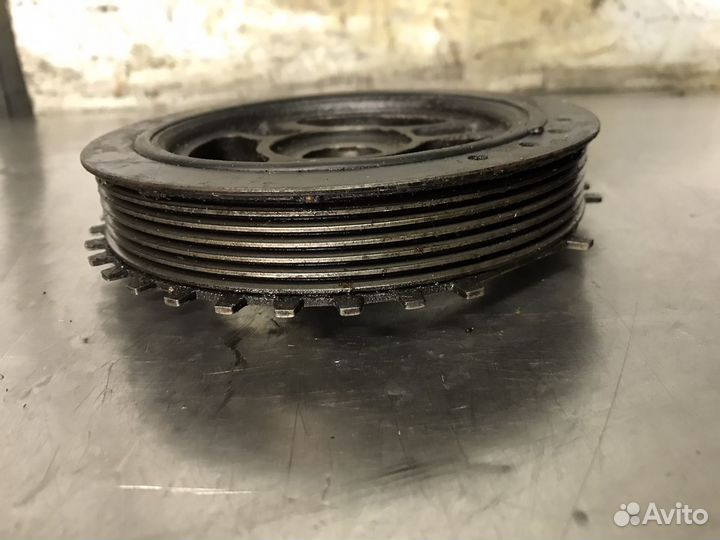 Шкив коленвала LF L8 1.8-2.0 Mazda 3 5 6