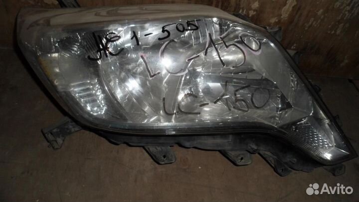 Фара правая Toyota Land Cruiser Prado 150 2009