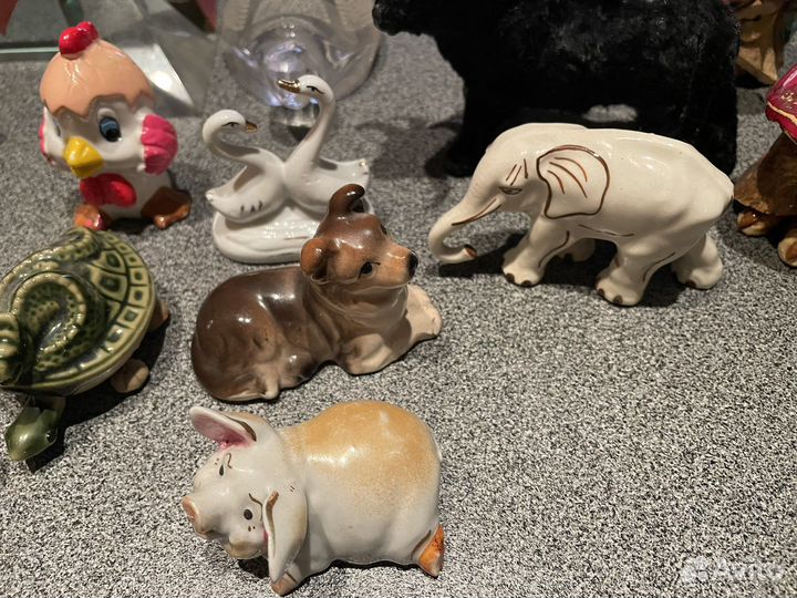 Фигурки статуэтки разные