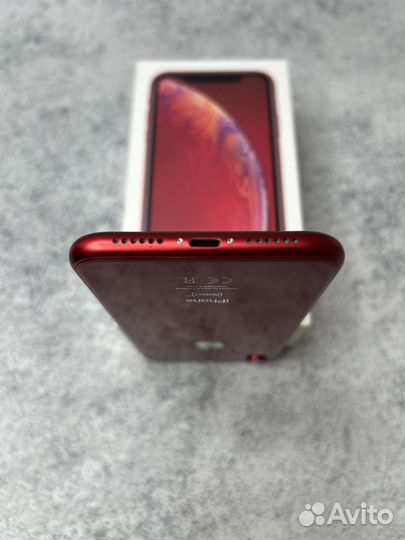 iPhone Xr, 64 ГБ