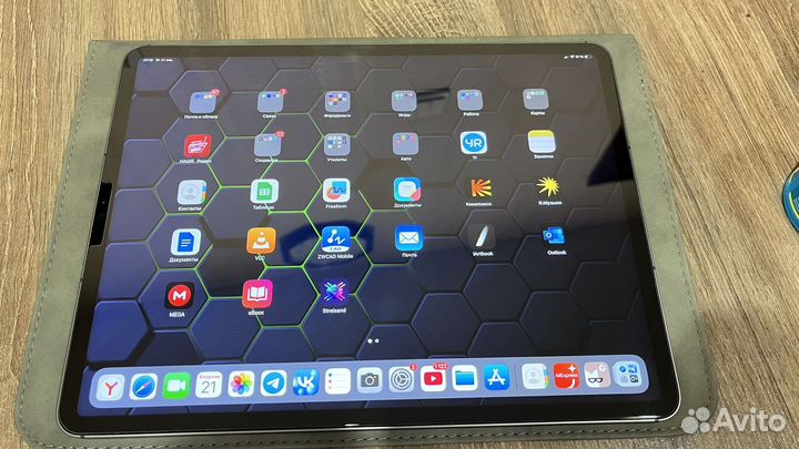 Планшет Apple iPad Pro 12.9 2022, 512 гб, Wi-Fi +