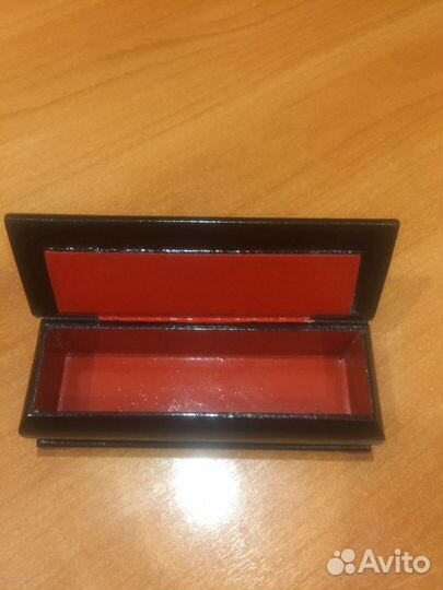 Шкатулка лебеди