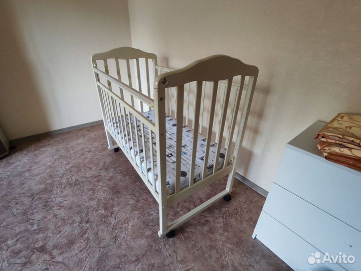 Кроватка детская Алита 2 с матрасом