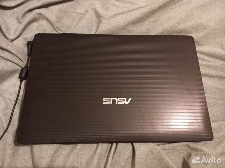 Ноутбук asus X53U